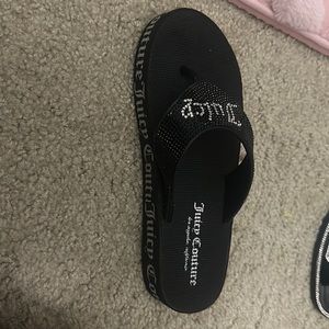 Juicy culture black and silver shoe